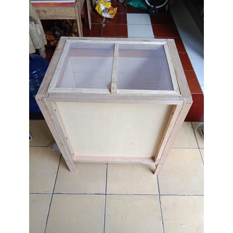 kandang jangkrik kayu  / kandang jangkrik masteran burung / box jangkrik ukuran 1 kg