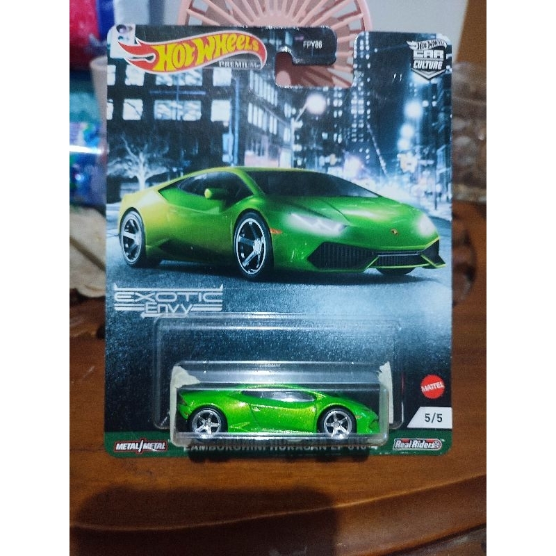 Hotwheels Lamborghini Huracan LP 610-4 exotic envy