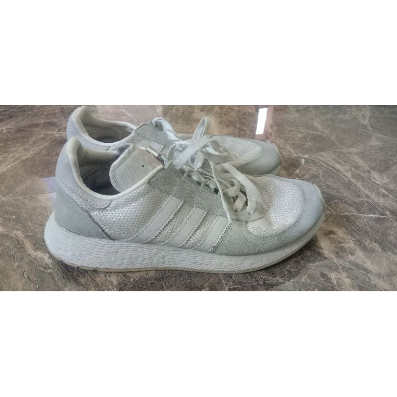 Sepatu Adidas "42'