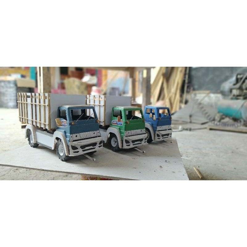 truk plastik modifikasi model truk cabe