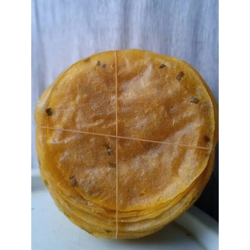 

Kerupuk Kuah /singkong kuning 50pcs
