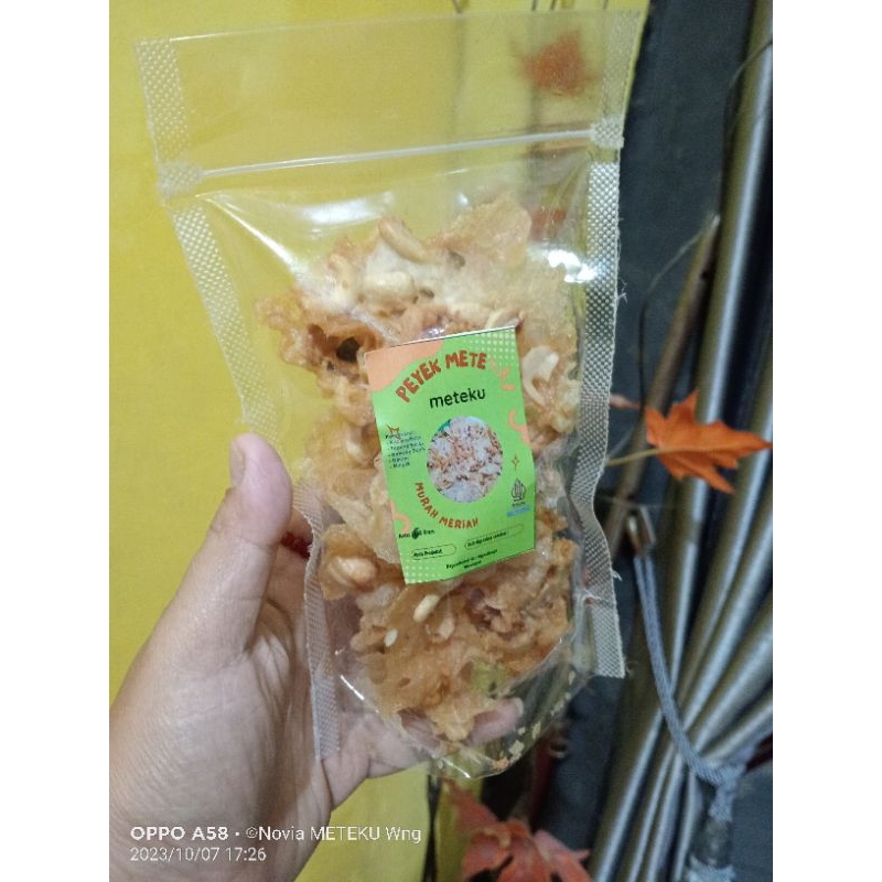 

peyek kacang mete 60gr