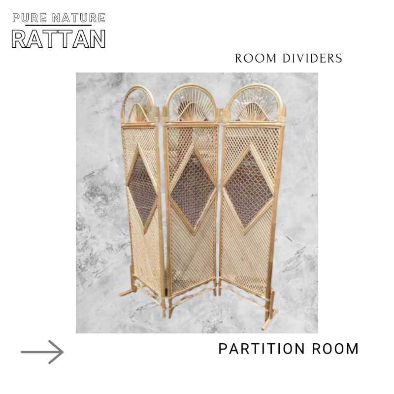 Sekat Ruangan 3 Pintu (Full Rotan)