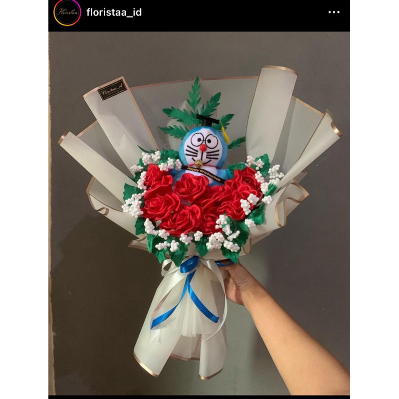 buket boneka doraemon