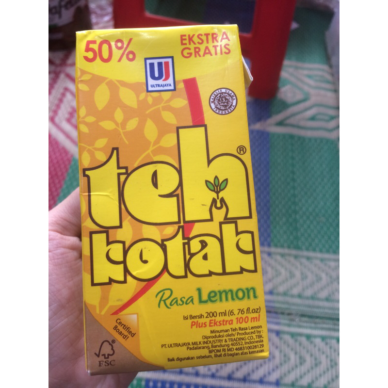 

ultra teh kotak lemon tea/blackcurrant/jasmine