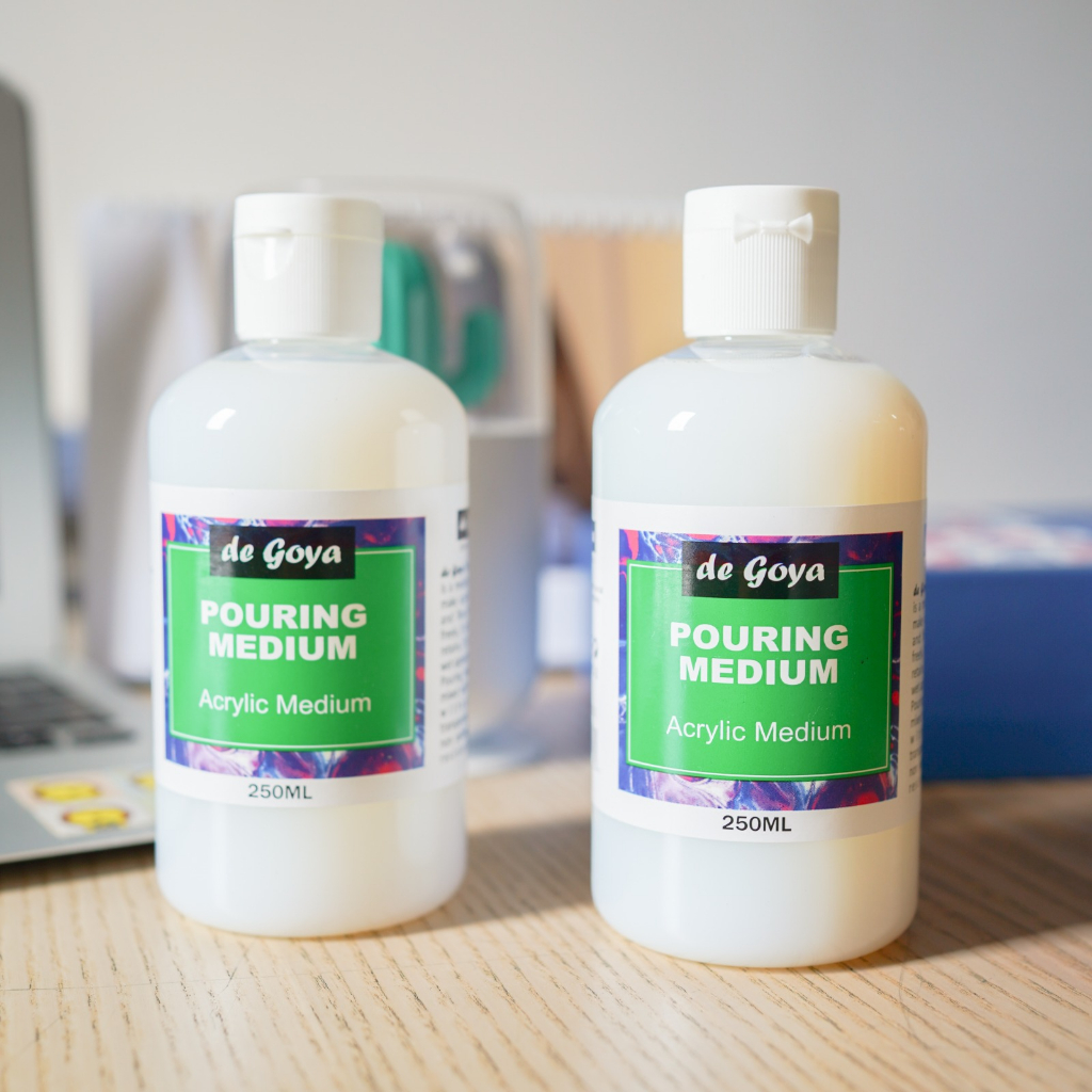 

De Goya Pouring Medium Acrylic 250ml