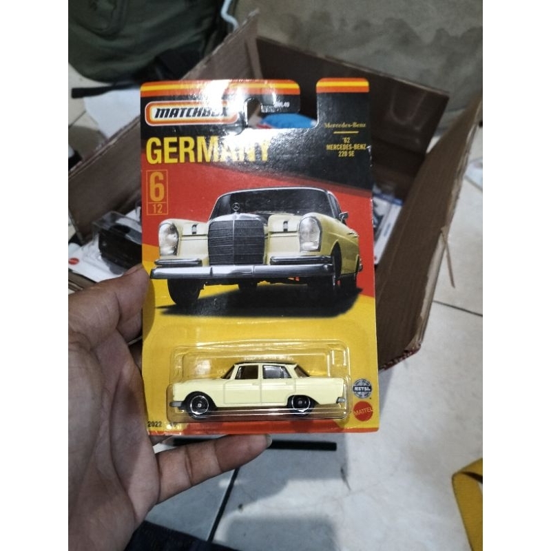 Matchbox 62 Mercedes-Benz 220 SE