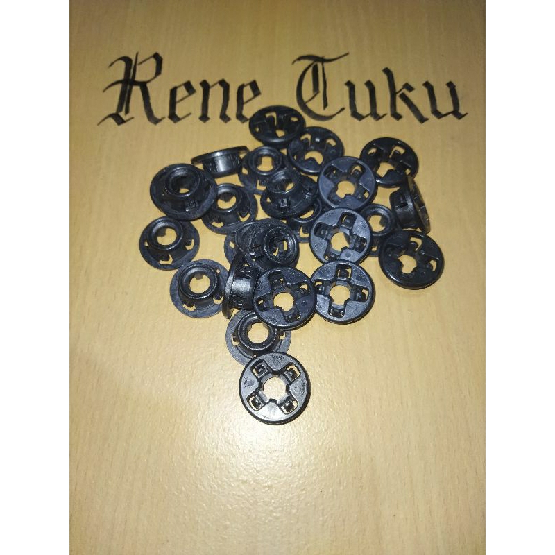 Plastik stang kap mesin avanza/innova/yaris belakang/bulat