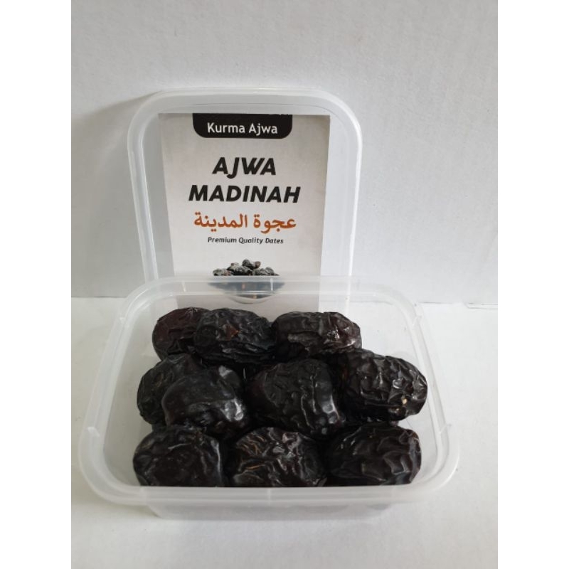 

Kurma Ajwa / Nabi 250 Gram Original Best Quality Kemasan Mika