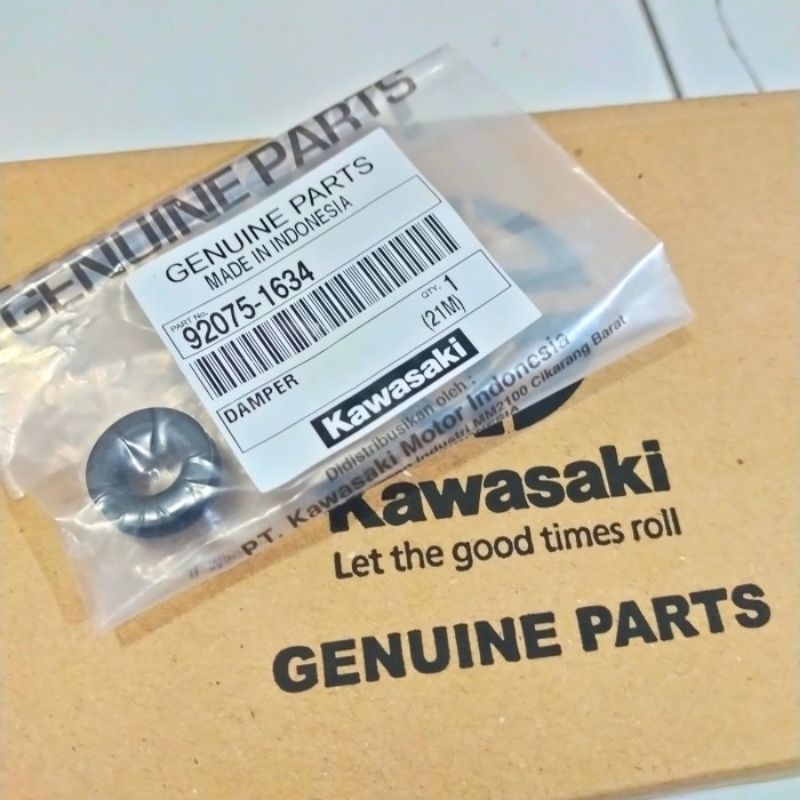 Karet Bodi Body  Sayap Bawah Kawasaki Athlete Edge Blitz Zone ZX130 Original