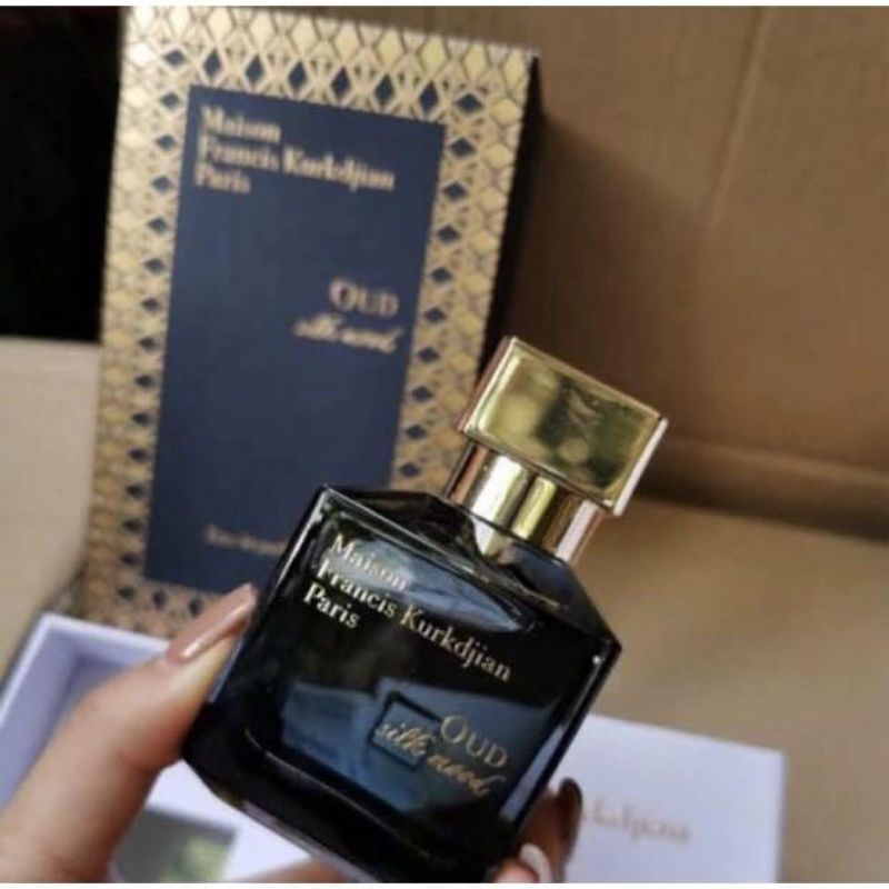 Parfum Bacarat Oud Satin Mood