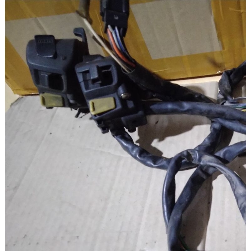 Holder Kiri Tiger Revo Ori Copotan