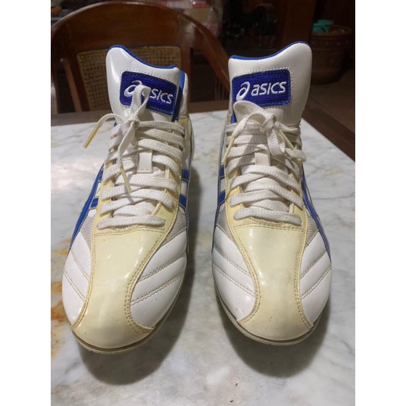 sepatu baseball asics 42,5