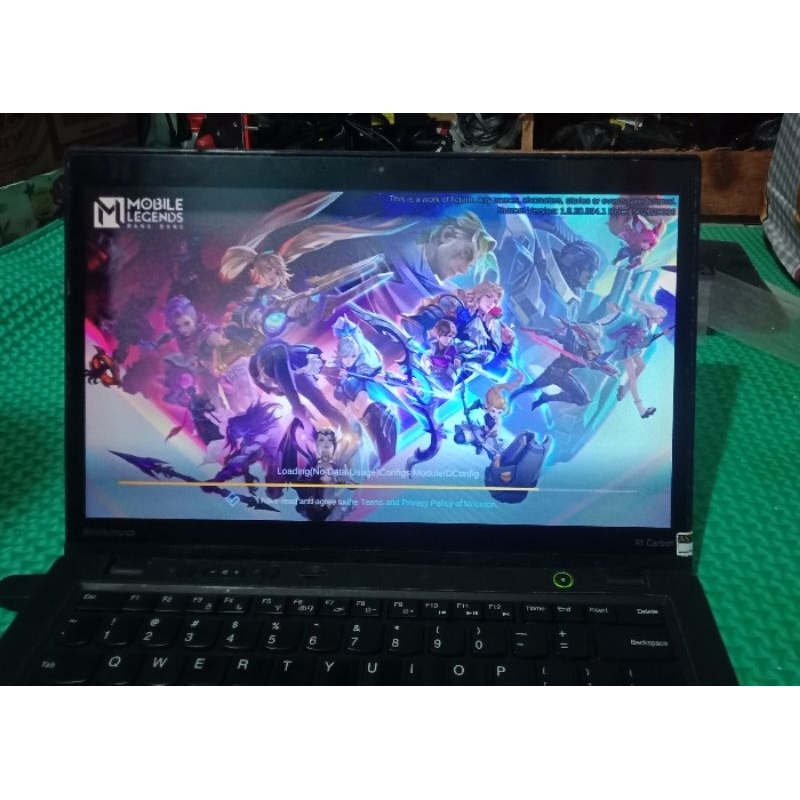 touchscreen i7 GEN3 4MB chace SSD 512