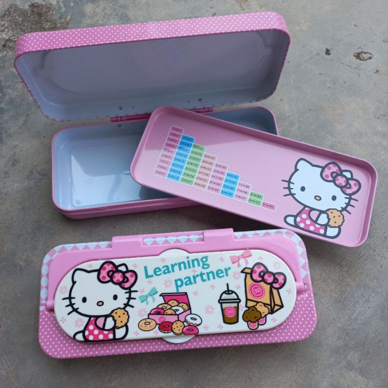 

KOTAK PENSIL KALKULATOR HELLO KITTY / TEMPAT PENSIL KALKULATOR HELLO KITTY