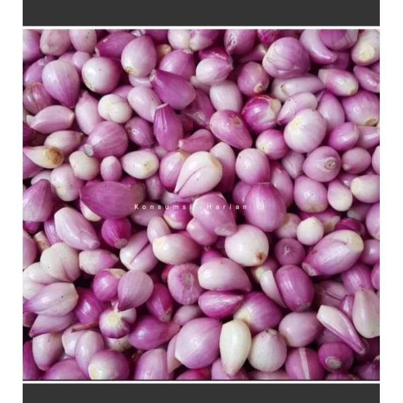 

Bawang kupas Merah / Peeled Red Onions 100gram