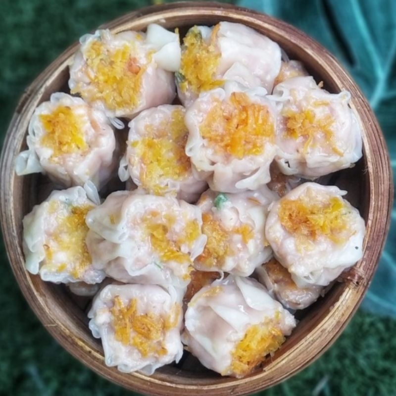 

DIMSUM SIOMAY AYAM WORTEL ISI 20