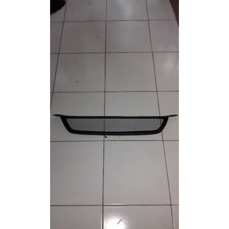 gril all new Corolla 1,6