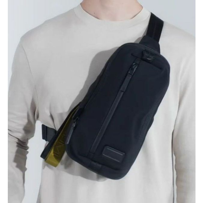 tas pria Tumi Tahoe Lookout Expandable Slingbag black