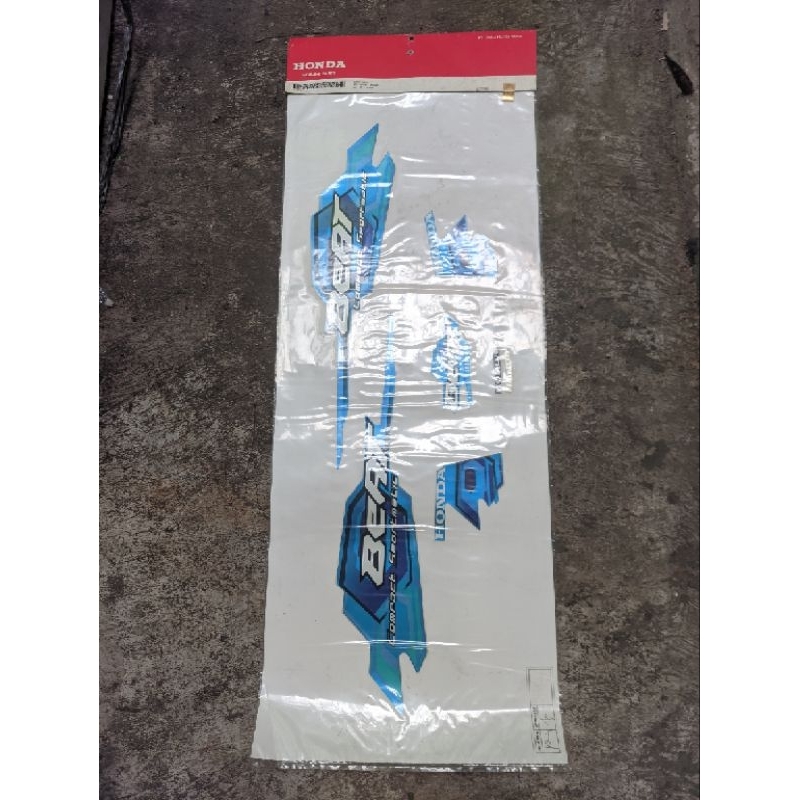 Striping sticker beat karbu biru muda original