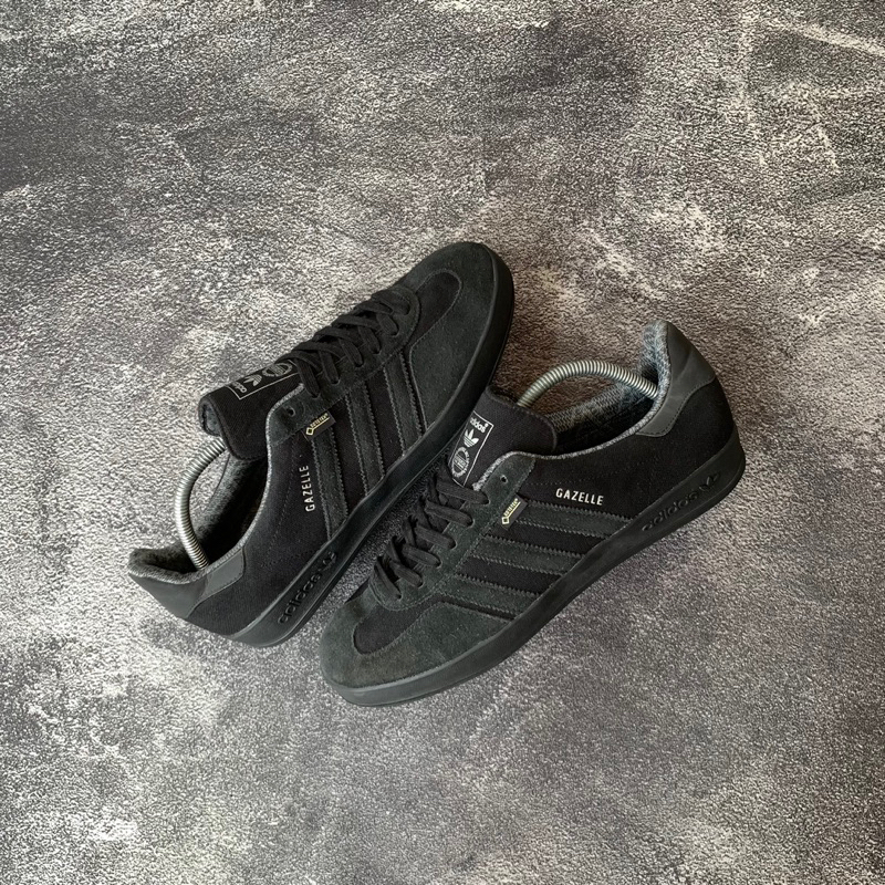 ADIDAS GAZELLE INDOOR GORETEX FULL BLACK ORIGINAL