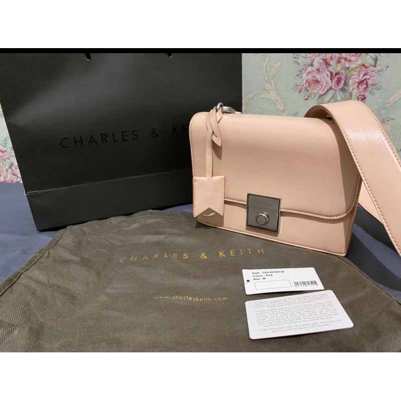 Charles & Keith Sling Bag (Tas Charles and Keith)