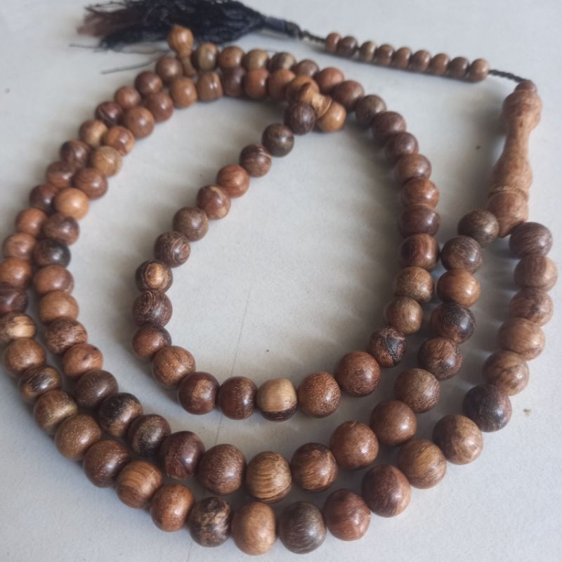 tasbih gaharu asli 8mm isi 108 butir tasbih gaharu kalimantan tasbih gaharu hitam tasbih toriqoh qod