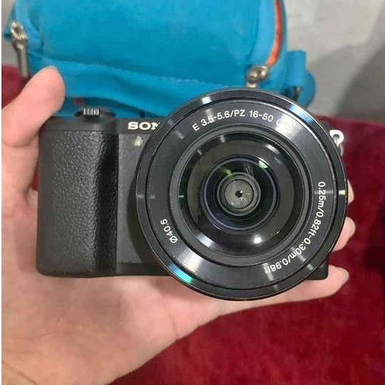 Kamera Mirrorless Sony A5100 - Like New Fullset