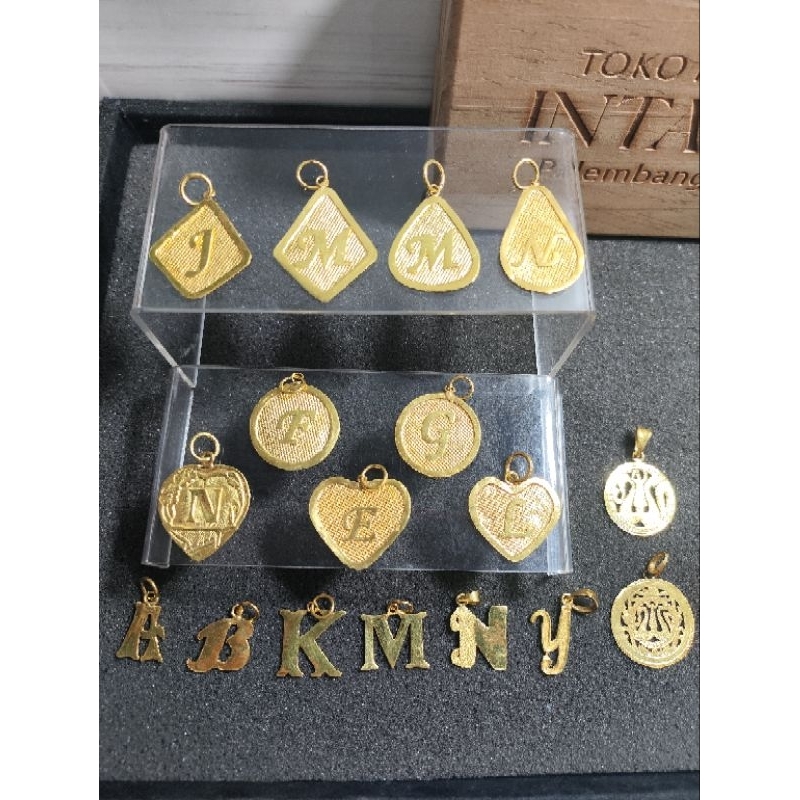 Liontin Huruf, love, bulat, alphabet kalung/rantai palembang emas asli kadar 92% 1 gr 1/4 (1.65 gram