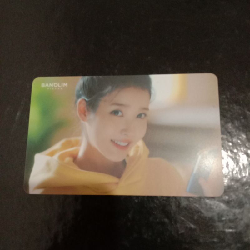 IU BANOLIM PIZZA OFFICIAL PHOTOCARD