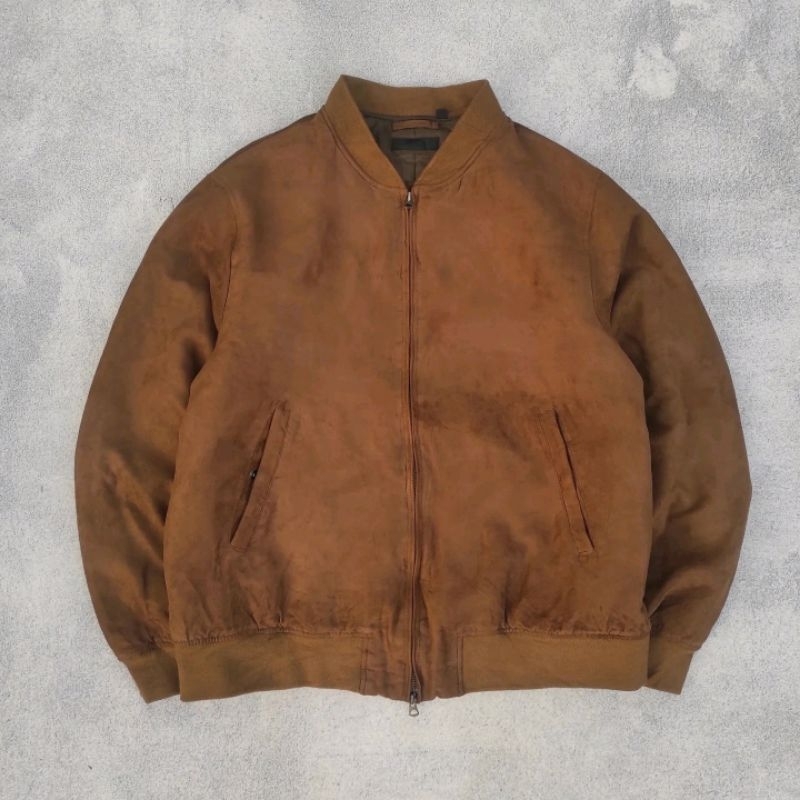 bomber uniqlo suede