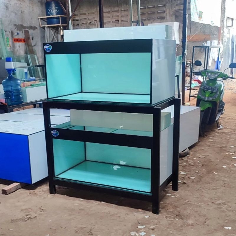 PAKET AQUARIUM 120X60X50 + RAK HOLO 4X6 GALVANIS