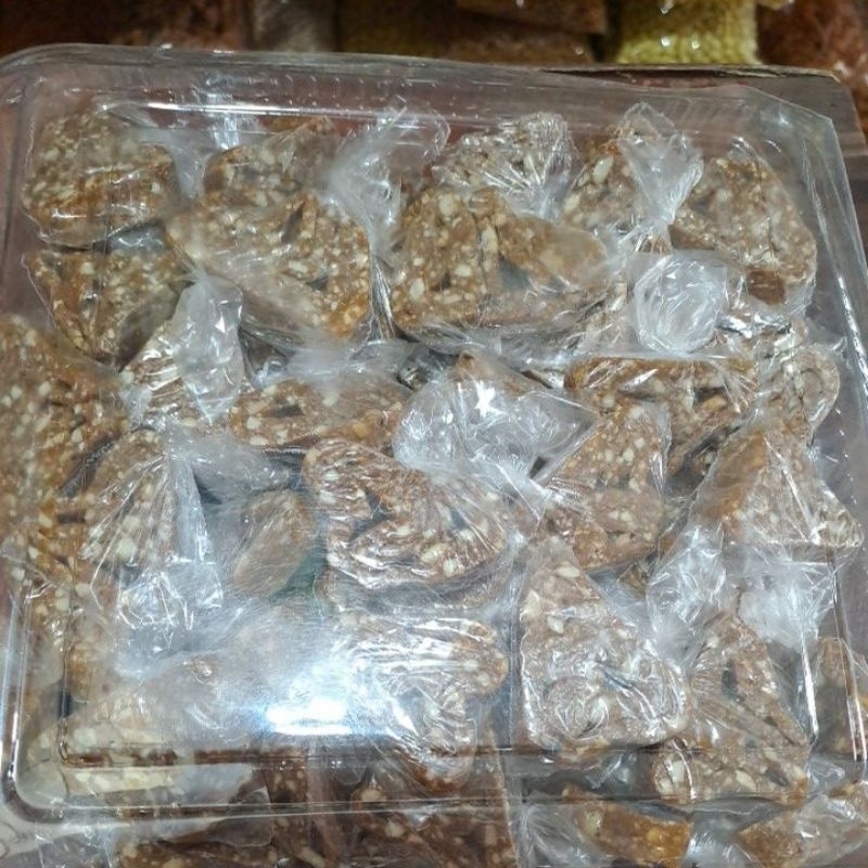 

enting enting kacang 1kg