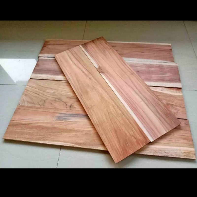 papan kayu jati perhutani amplas halus papan kayu dinding