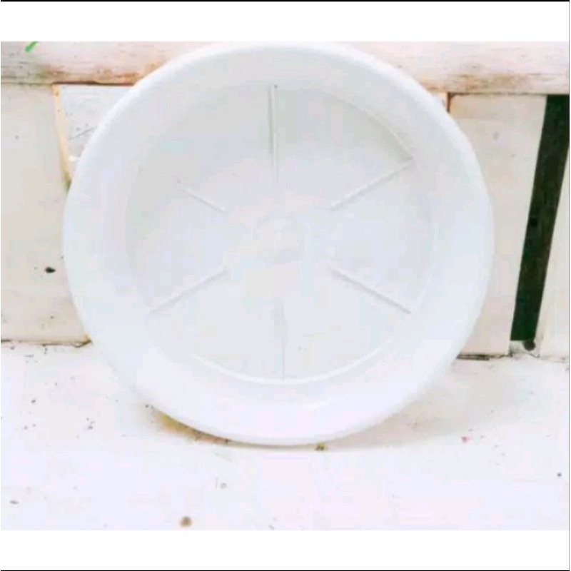 tatakan pot plastik putih 30cm