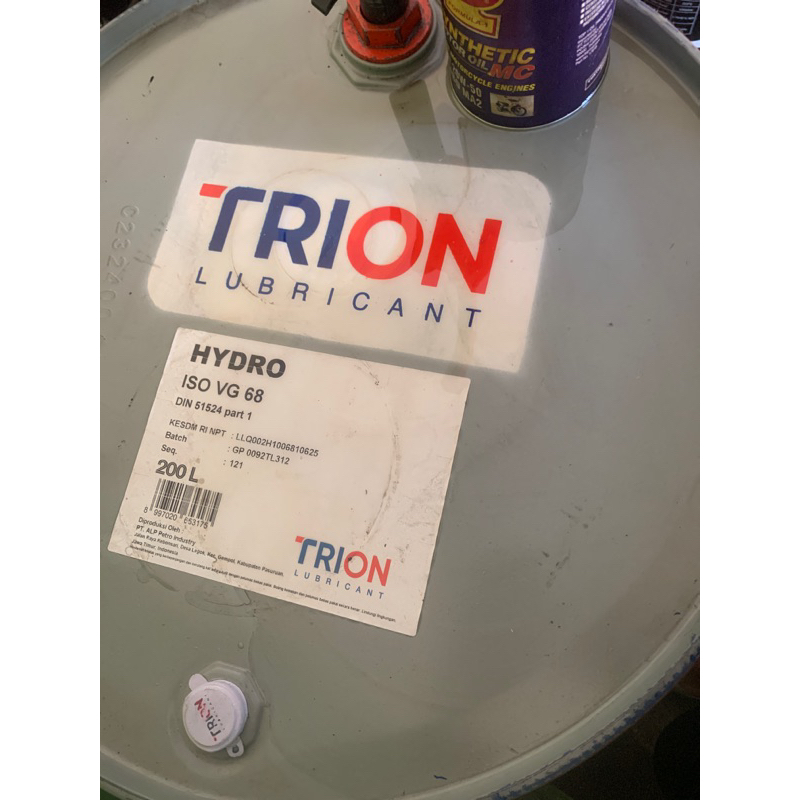 Eceran Trion Oli Hydraulic iso vg 68