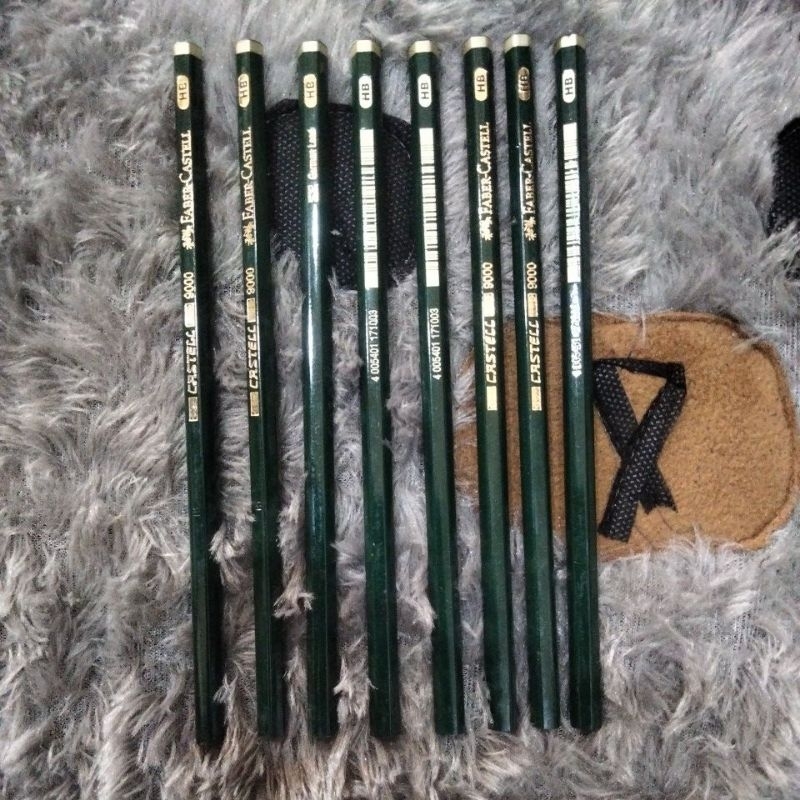 

(1Pcs) Pensil Faber Castell HB