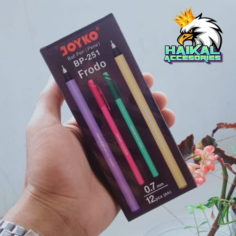 

Pulpen Ball Pen Joyko BP-251 Frodo 0.7 Black Isi (12pcs)