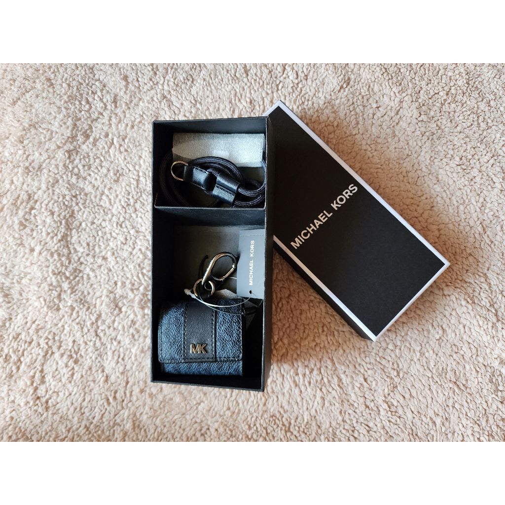 MK Airpod Pro Case Boxed - Original