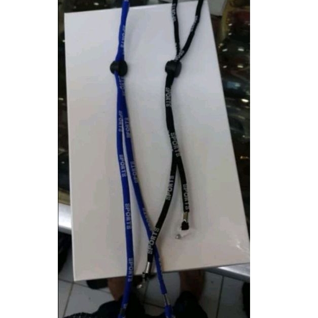 tali kacamata sport