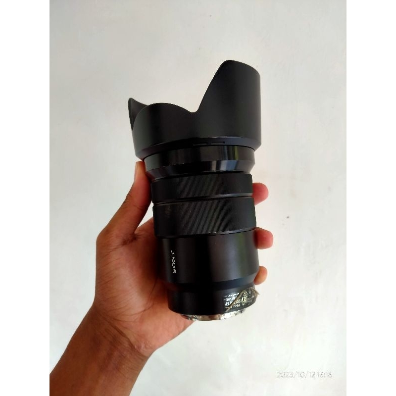 Lensa Sony 18-105 mm F4 Bekas