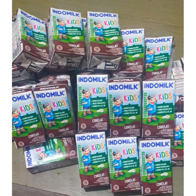 

SUSU UHT INDOMILK KIDS COKLAT/STROBERI 115 ml