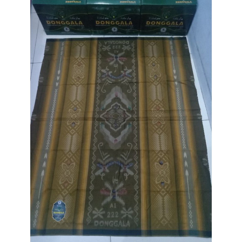 sarung donggala doby kembang
