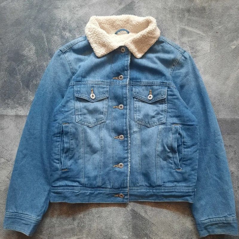 trucker jeans sherpa uniqlo