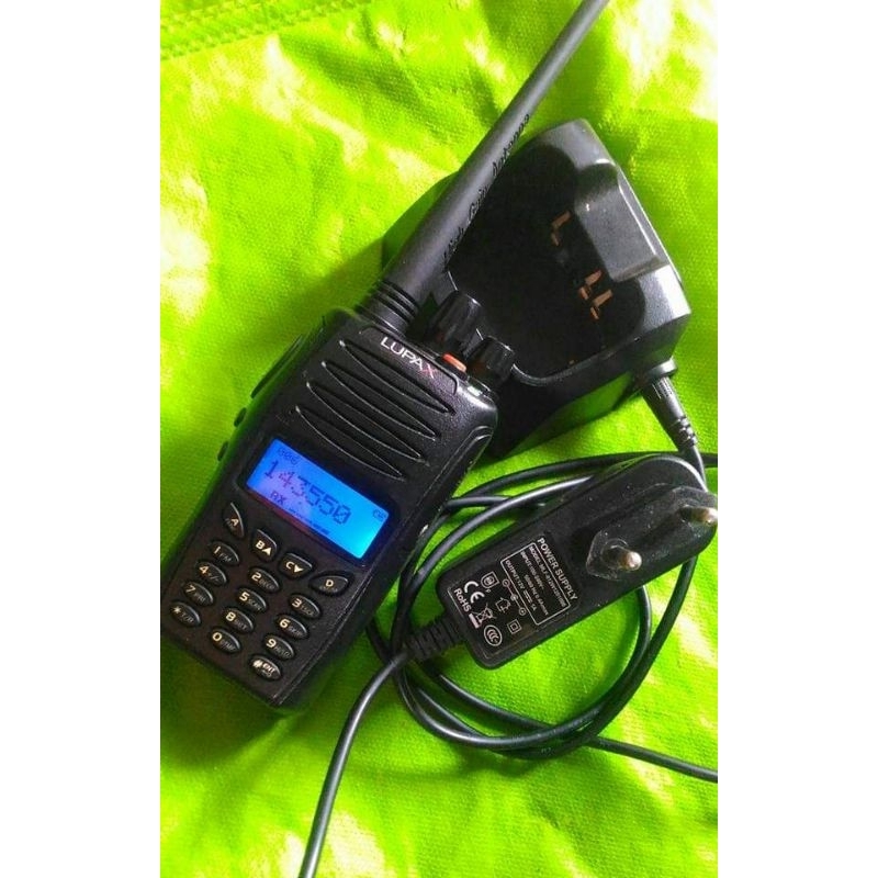 HT LUPAX RL-318K RADIO KOMUNIKASI HT LUPAX RL318K