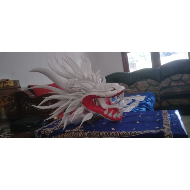 layangan naga kepala naga