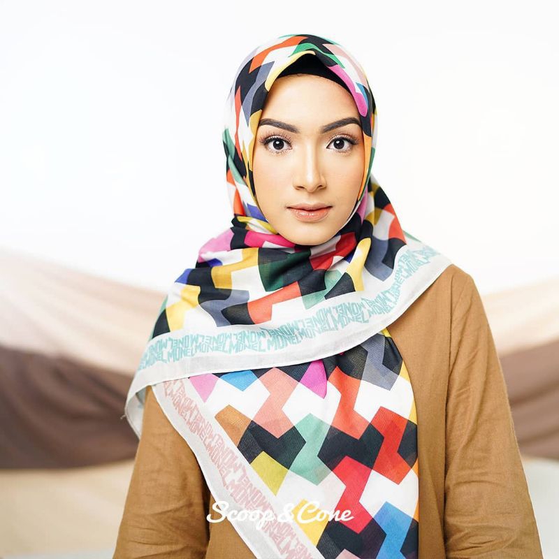 CUCI GUDANG HIJAB MONEL GEORETRO SERIES
