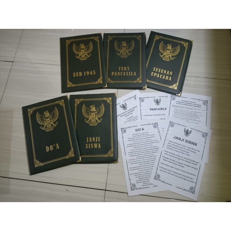 

map upacara 1 set isi 5 pcs