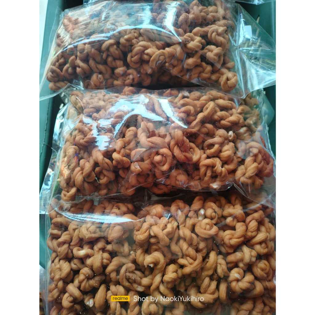 

PLUNTIR GEDE / SNACK ORI / SNACK KILOAN