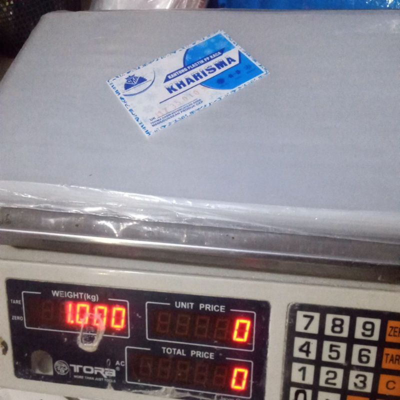 Plastik PP Kaca Tebal (0.10) Kharisma